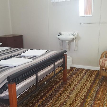 Tingle All Over Budget Accommodation Волпол Екстер'єр фото