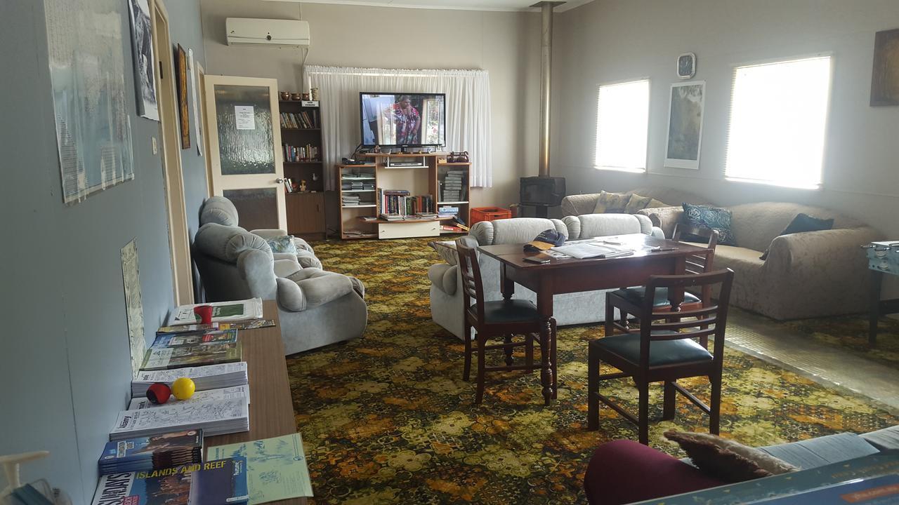 Tingle All Over Budget Accommodation Волпол Екстер'єр фото